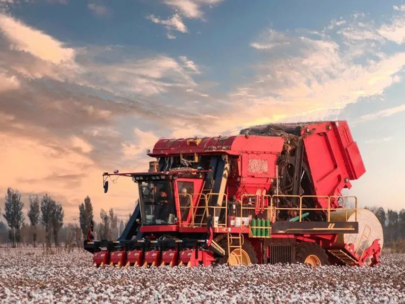 Cotton picker